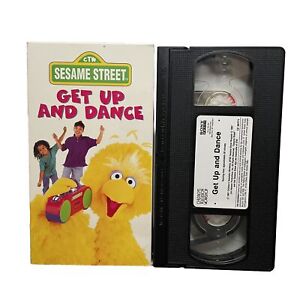 Sesame Street Get Up and Dance VHS 1997 CTW Big Bird