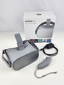 Meta Oculus Go 32GB VR Headset w/ Remote Box & Charger Works Great MH-A32