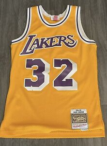 Magic Johnson Los Angeles Lakers Mitchell & Ness Jersey Swingman #32 Size Small