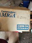 Amiga 2000 Computer & Commodore Keyboard   Bundle