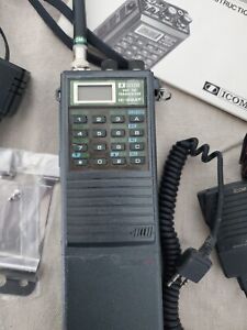 New ListingICOM IC-02AT  FM HAM Transceiver w/ A/C adapter, D/C adapter and external mic
