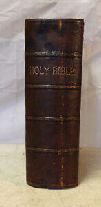 1812 - 1813  Antique family Holy Bible *Maps & illustrations* Moisture damage