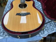 Taylor 916ce 6 string acoustic / electric guitar