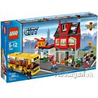 LEGO City 7641 CITY CORNER - Bus Town with 5 Minifigures - Sealed Brand NEW