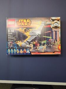 LEGO Star Wars Naboo Starfighter (75092) Brand New.  Sealed.