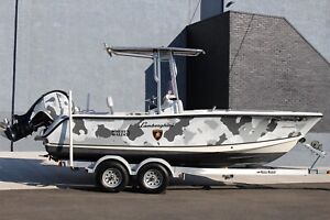 boats for sale 2020 MAKO 204CC low hours lots of extras Trailer Included