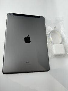 Apple iPad 7th Gen WiFi + Cellular 10.2in 32GB Gray Gold - Bundle - Good