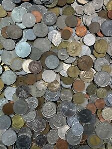 Huge Bulk Mixed Lot of 100 Assorted Foreign Coins From Around the World!