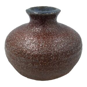 New ListingStudio Art Pottery Squat Bud Vase Brown Stoneware Semi Matte Glaze Textured 2.5