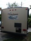 2013 Freedom Express Coachmen. 19 foot travel trailer