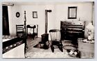 New Listing1940s~Mark Twain's Childhood Home~Aunt's Bedroom~Hannibal MO~VTG RPPC Postcard