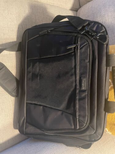 Targus   15.6” Laptop Bag