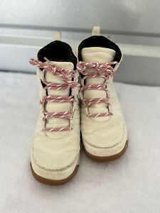 Sorel Womens Whitney II Short Fur Boots White Gum Bottoms - Sz 9.5