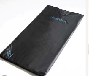 Higherdose Infrared Sauna Blanket - Black Gently Used