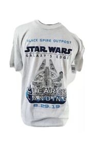 New Disney Star Wars Large Galaxy’s Edge Opening Day Passholder T-Shirt Gray