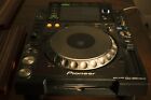 Pioneer CDJ-2000NXS Pro DJ Multi Player Digital Turntable CDJ-2000 Nexus