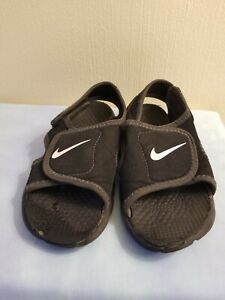 Nike Black Sandal 12 Toddler (7