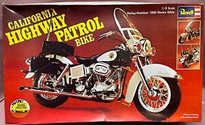 Revel 1:8 California Highway Patrol, Vintage Motorcycle Kit J-1553, Complete