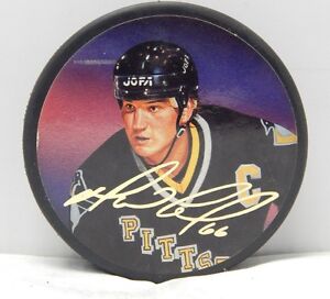 Mario Lemieux Souvenir 1996 Litho & Replica Signature Puck Pittsburgh Penguins