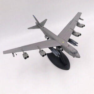 WLTK USAF B-52H Stratofortress Heavy Bomber 1/200 Diecast Aircraft Model Gift