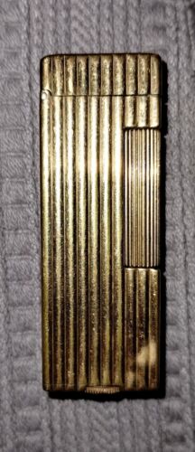 Rare Vintage Dunhill Rollalite Ribbed Golden Lighter US Pat. No. 2102108