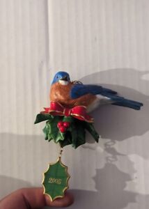 Danbury Mint blue Bird 2005 Annual song Bird Carolina Christmas ornament