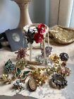 Lot of 20 Vintage Costume Jewelry Rhinestone Brooches  unsigned, 3 signed