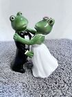 Frogs Wedding Couple Bride And Groom Dancing Salt And Pepper Shakers