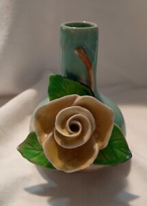 New ListingVintage Yellow Rose Green/White  Vase 4