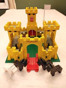 Vintage Lego Set 375/6075 Yellow Castle-NO MINI FIGS Medieval