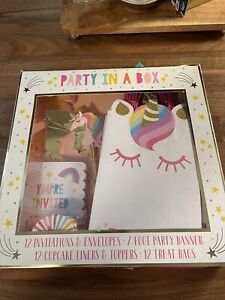 Party In A Box For 12 - Unicorn