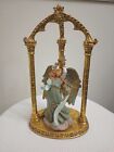 Fontanini 2003 member exclusive Angel Estella Figurine and Archway
