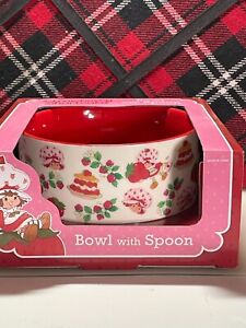 Brand New Licensed Strawberry Shortcake bowl and spoon set