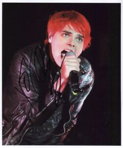 Gerard Way My Chemical Romance Signed 8 x 10 Photo Genuine + Hologram COA