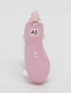 Antique Chinese Peiking Glass Snuff Bottle