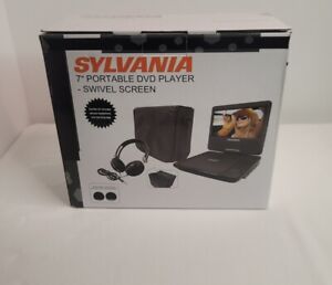 Sylvania SDVD7060- Combo- Black 7