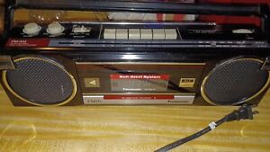 New ListingVintage Panasonic Stereo Cassette Player Boom Box RF-FM15 AM/FM Tested Works!!