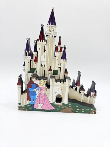 Shelia's Collectibles Disney Sleeping Beauty's Castle- Fantasy Castle Collection