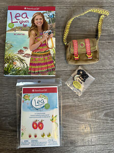 American Girl Doll LEA CLARK's Tan Meet Messenger Shoulder Bag Compass Earrings