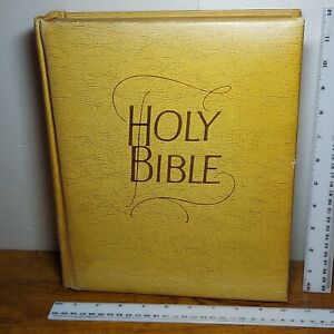 Holy Bible Large Family KJV Southwestern Company Cream Colored 1962 Hardcover