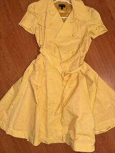 Bebe Yellow Puffy Short Sleeve Full Skirt TRENCH Coat Dress Black S