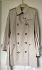 Burberry trench coat for women size 4 in great condition