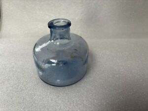 56138 Old Antique Vintage Glass Bottle Ink Well Inkwell Pot Blue Round Pontil?