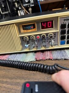 New ListingVintage Very Rare Pace 8117 40 Channel AM Base Station With Echo Mic