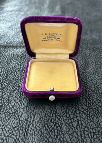 Antique/Vintage 1920s Purple Velvet Jewelry Display Box W/Pearl Push Button