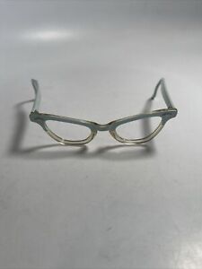 Vintage Women’s Eyeglasses SHURON Cat Eye 4-1/4-5-1/2 1960’s Green Clear