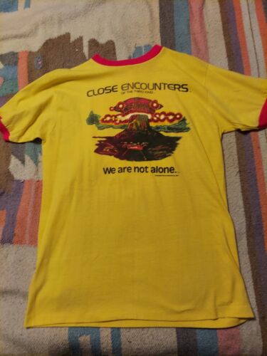 Vintage 1977 Close Encounters Of The Third Kind Movie L T-Shirt 70s Spielberg