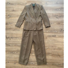 Lauren Ralph Lauren Vintage Women's size 8 100% Wool Blazer and Pants Suit