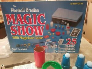 New ListingVintage Marshall Brodien Magic Show & Magician table 25 magic tricks & books