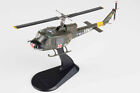 HH1015 Hobby Master UH-1B Huey 1/72 Model #58-2081 US Army 57th Medical Det